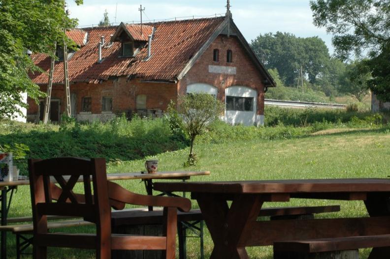 Agroturystyka "Palac W Janowie" Ngoại thất bức ảnh